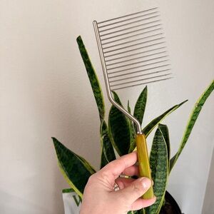 Vintage Bakelite Handle Cake Slicer Server Stainless Steel Dessert Utensil